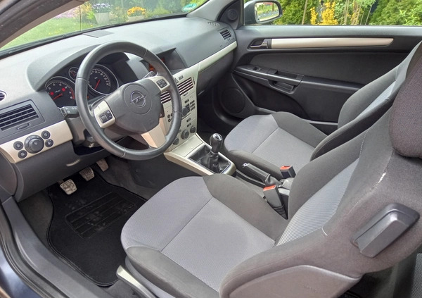 Opel Astra cena 14500 przebieg: 254000, rok produkcji 2008 z Głogówek małe 277